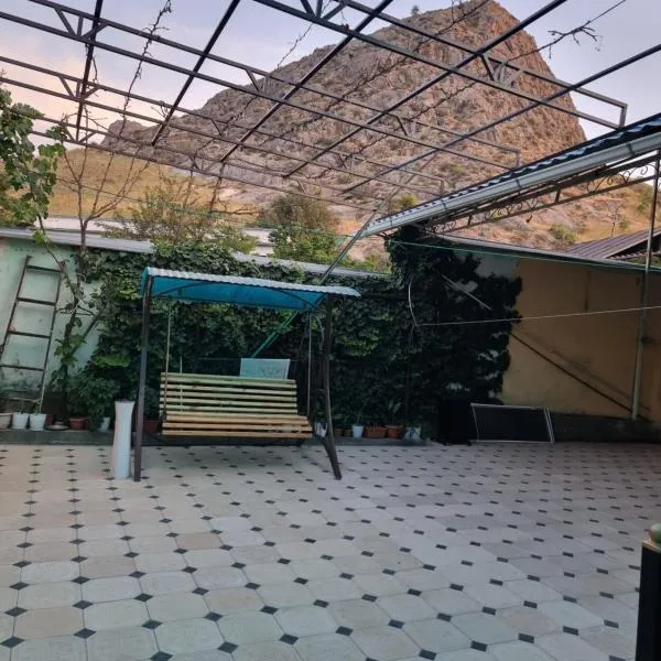 Hostel Sulaiman-Too, hotel v destinaci Osh
