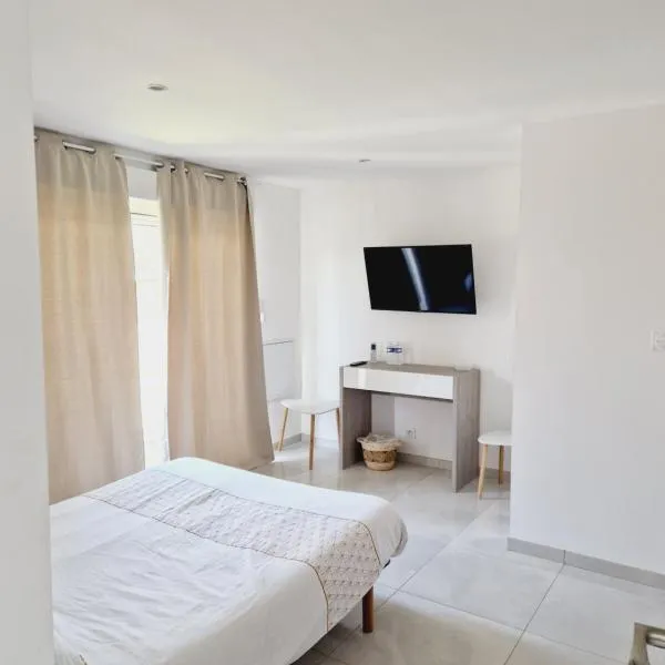 Chez Manon et Jimmy, hotel v destinaci Agde