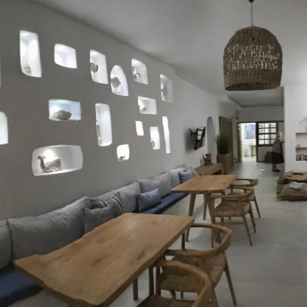 Hotel Flisvos, hotel Megalohóriban