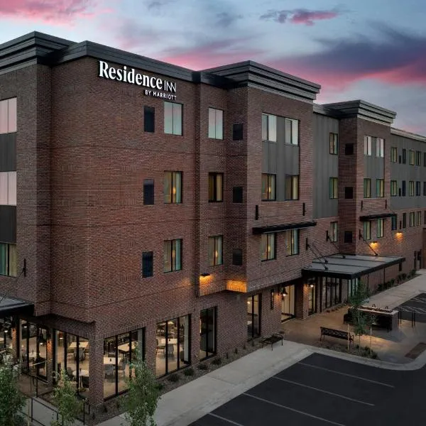 Residence Inn by Marriott Bozeman Downtown, hotel sa Bozeman