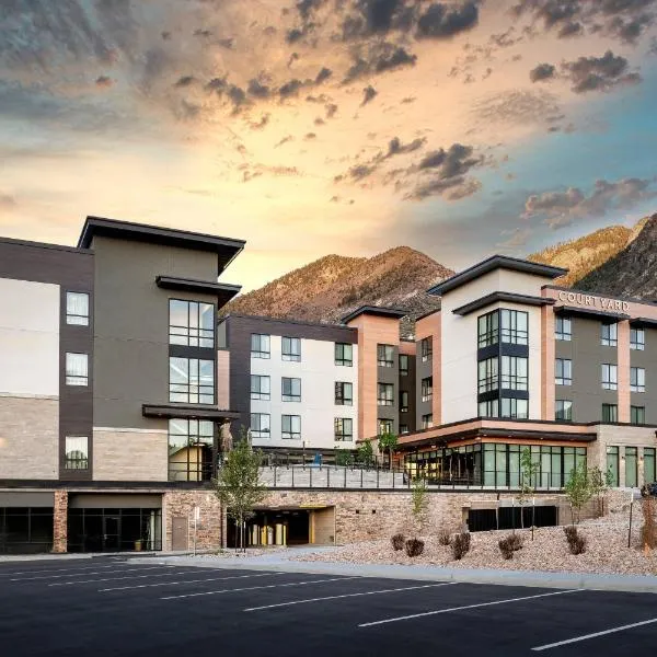 Courtyard by Marriott Salt Lake City Cottonwood, hotell i Cottonwood Heights