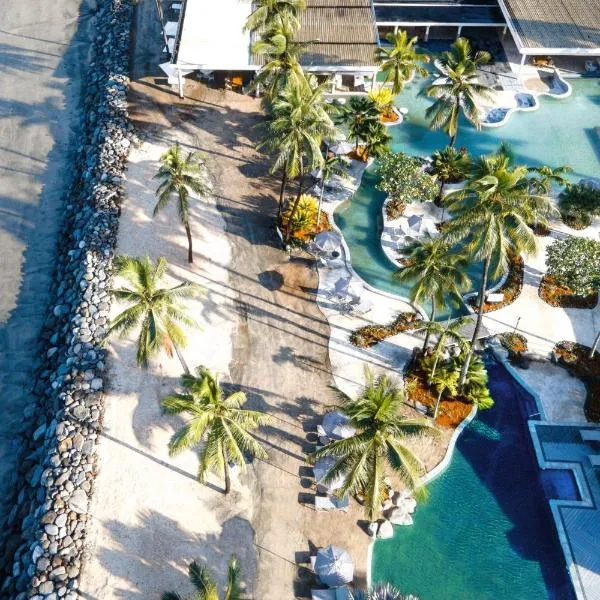 Sheraton Fiji Golf & Beach Resort, hotel a Momi