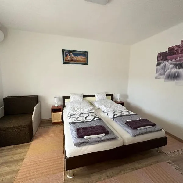 Fortuna Vendégház, hotel v destinaci Egerszalók