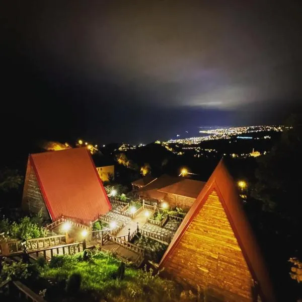 Antikhouse Bungalow&Cafe, hotel v destinaci Akcaabat