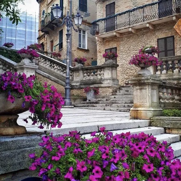 Ferruccio's House, hotel in Colonnella