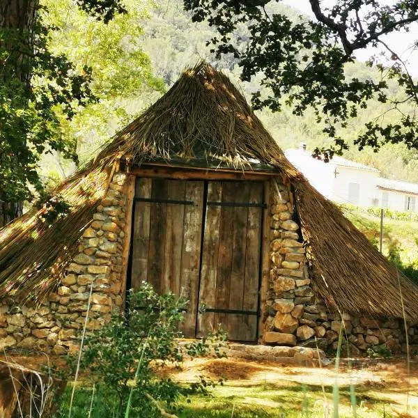 La Bastide du Capelier - Cabane, hotel v destinaci Salernes