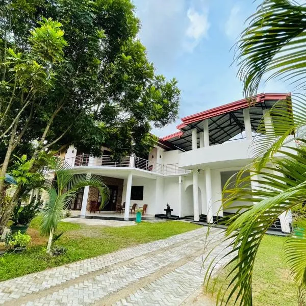 White Win Villa, hotell i Mahiyangana