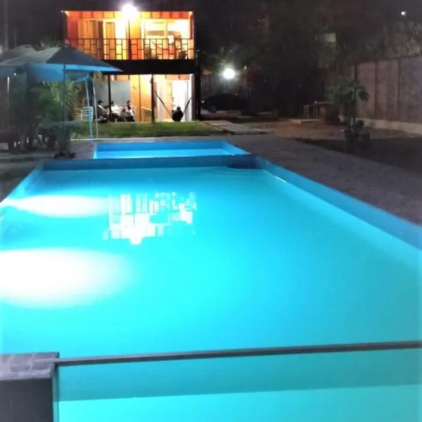 Hospedaje & Casa Playa AURORA, hotel v destinaci Zorritos