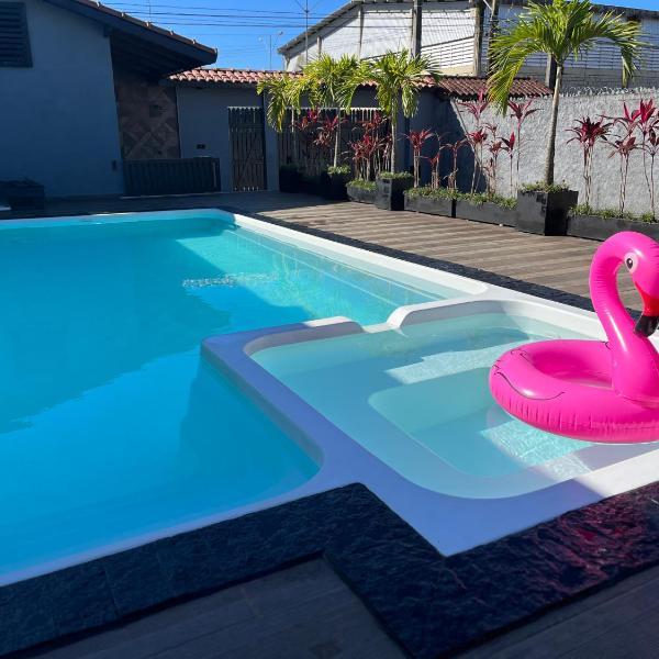 Casa com Piscina Grande e Hidro