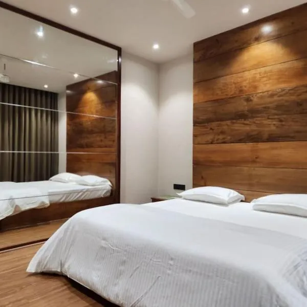 Gulzar 2BHK Service Apartment, kannur, hotel v destinaci Kannur