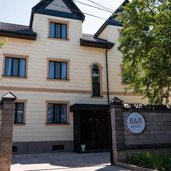 BnB Hotel Shymkent, khách sạn ở Shymkent