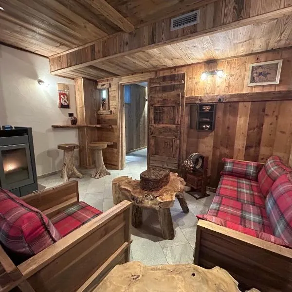 HIBOU Chambres - Cogne, hotel in Cogne