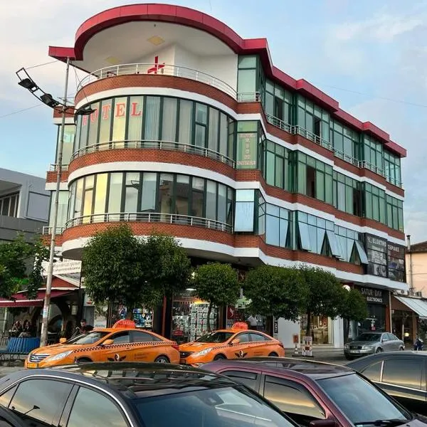 Hotel W Bush Square: Fushë-Krujë şehrinde bir otel
