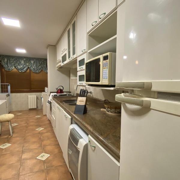 LUXUOSO APT ALMERIS PECCIN no Centro de GRAMADO - Foto 4