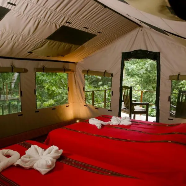 Rio Tico Safari Lodge, viešbutis mieste Punta Mala