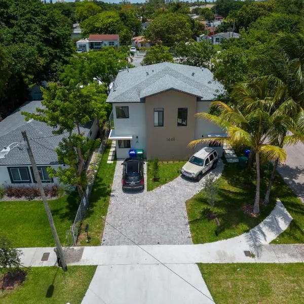 Miami Luxury 5BD Home! Next to Wynwood & Design district, hotel in Miami