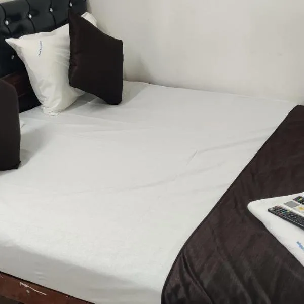 Aum Karthikeya Residency - Near Chennai Railway Station photo 2