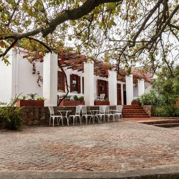 Ayama Wine Farm - Manor House, hotel in Wellington
