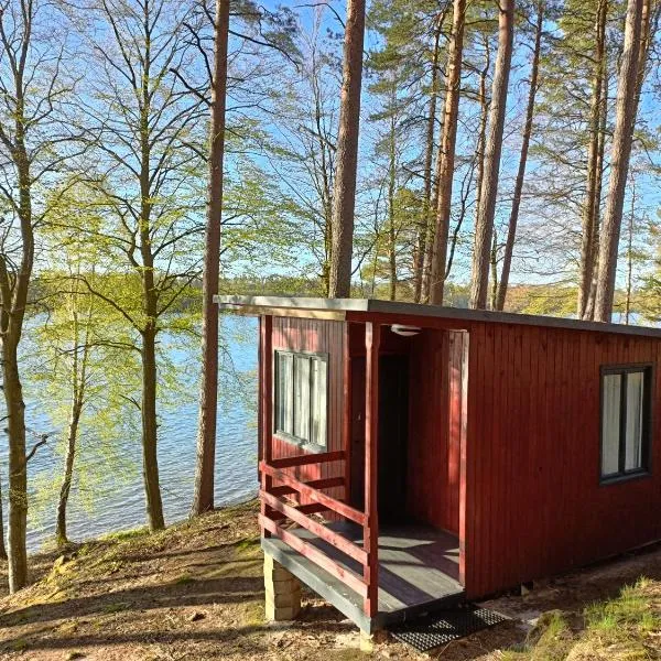Instytut Wypoczynku - domki nad jeziorem Mausz, hotel in Sulęczyno