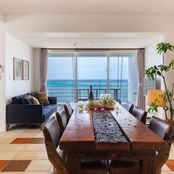 海まで徒歩1分 沖縄でも珍しい絶景ホテル 贅沢プライベートビーチ付き ビーチルーム, hotel v destinaci Onna