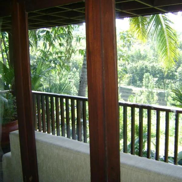 Swaloh Resort & Spa, hotel v destinaci Kalangbret
