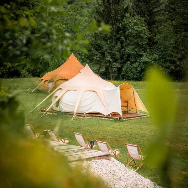 Glamping Gozdna Jasa, Hotel in Bovec