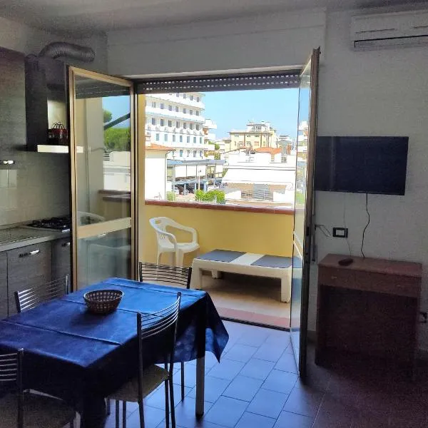 Caravel Appartamentini, hotel v destinaci Lido di Camaiore