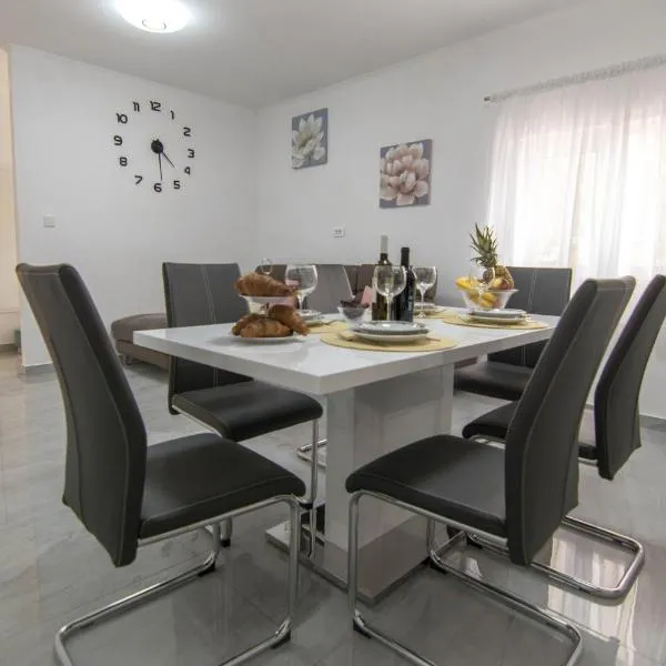 Luce Mala, hotell sihtkohas Zagvozd