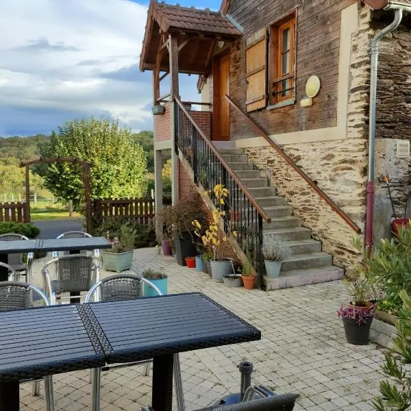 Auberge des Colettes, hotel in Échassières