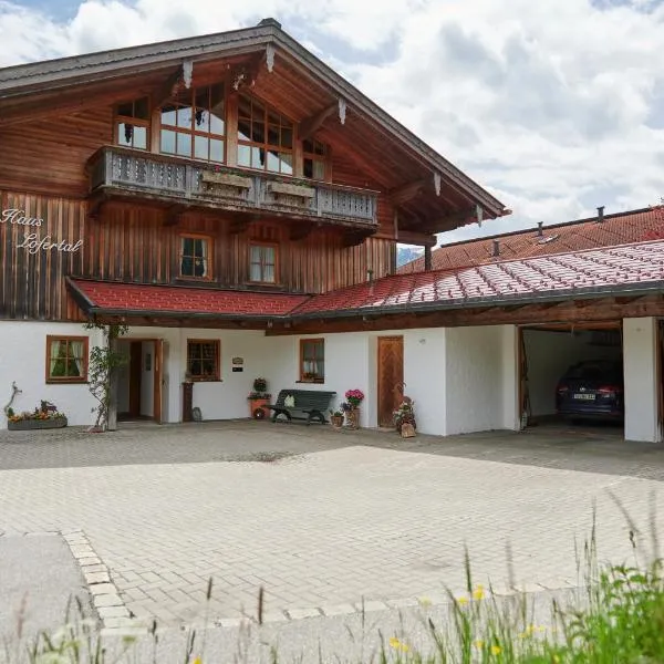 Haus Lofertal, hotel v destinaci Reit im Winkl