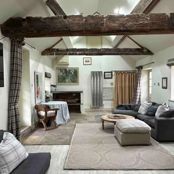 New luxury self-contained studio, hotel a South Cadbury