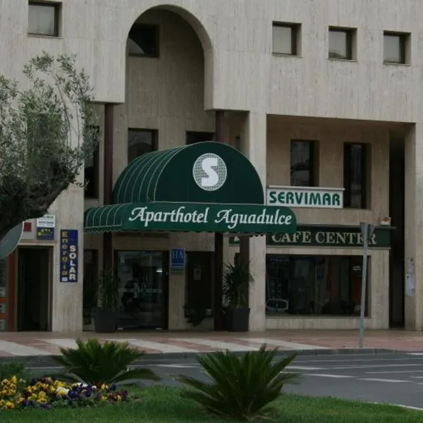 Apartahotel Aguadulce, hotel v destinácii Aguadulce