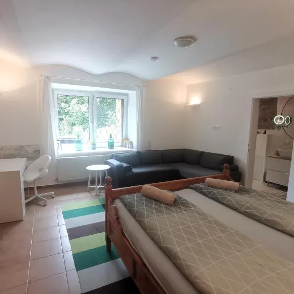 Ruhe am Wald - zentral und Wörthersee, hotel in Klagenfurt