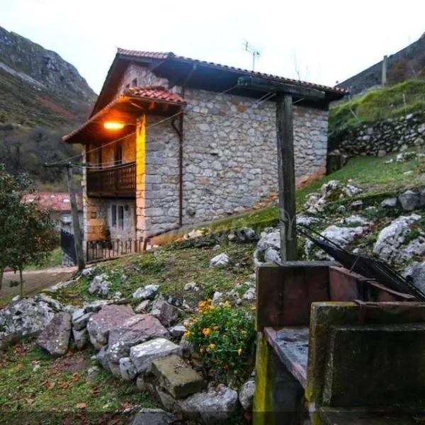 Alojamiento Rural Casa La Mata., hotel v destinaci Cuñaba