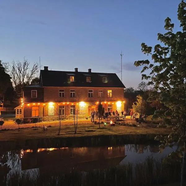 Butterfly House, hotel di Rātnieki