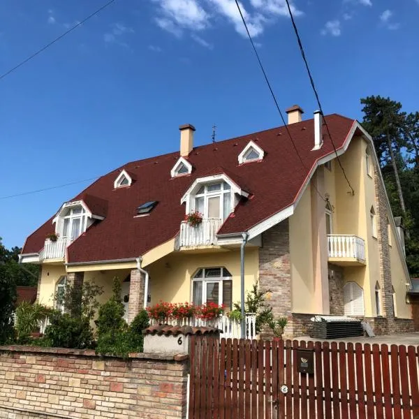 Eva Rooms, hotel di Budakeszi