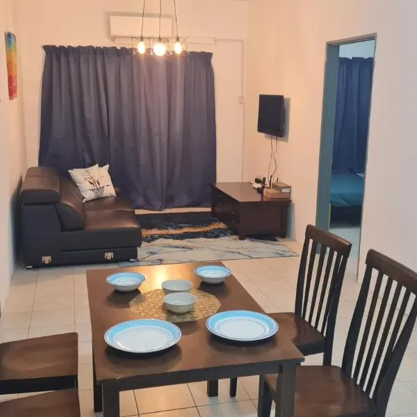 NO TOURIST 4th floor NO LIFT Comfortable 3 Room 6pax Bkt Jalil 1 free parking, hotel di Seri Kembangan