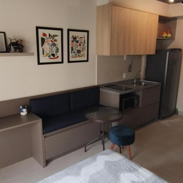 Studio Lindo; no centro em frente ao metrô! - Foto 5