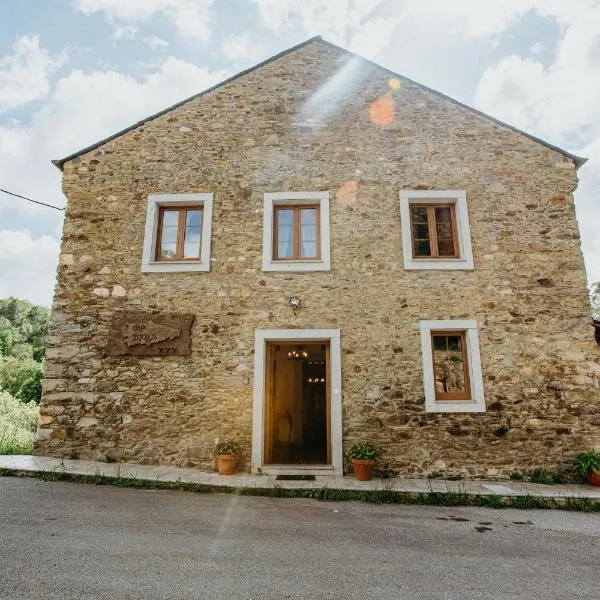 Casa Berbesa - Caserío en Asturias 3, Jardín, BBQ, FAM, hotel in Castropol