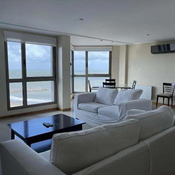 Depto Falucho - Vista al mar Playa Varese 5Px - Hola Sur, hotel in Mar del Plata