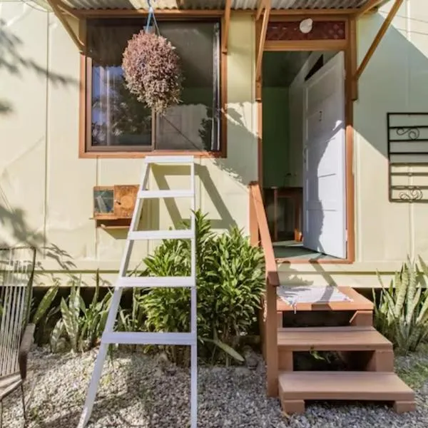 Container House Cahuita, hotel v destinaci Cahuita