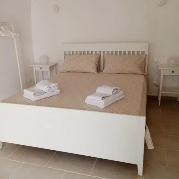 Studio Flat in White City, hotel v mestu Ostuni