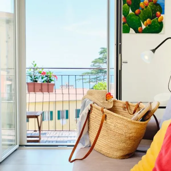 Riflessi DaMare Room & Apartment – hotel w mieście Salerno
