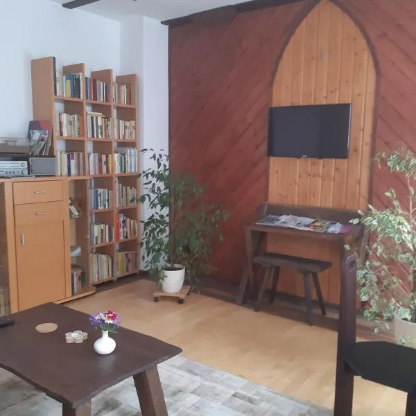 Ferienwohnung Weiß、アウエのホテル