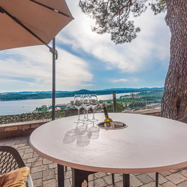 The View, hotel di Sibenik