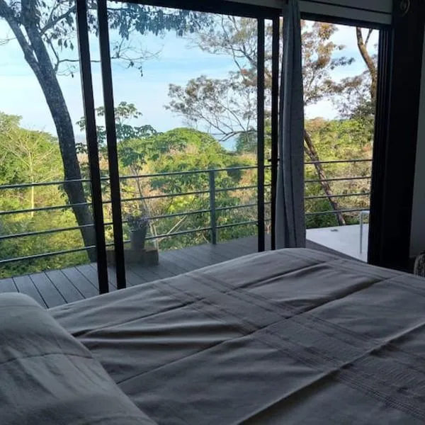 Laurel Jungle & Ocean, hotel in Santa Teresa Beach