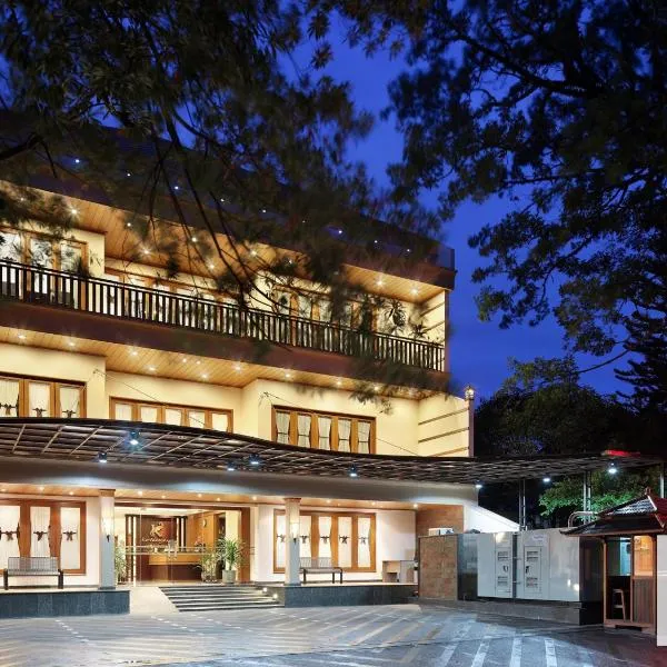 カルタネガラ プレミアム ゲストハウス（Kertanegara Premium Guest House）、マランのホテル