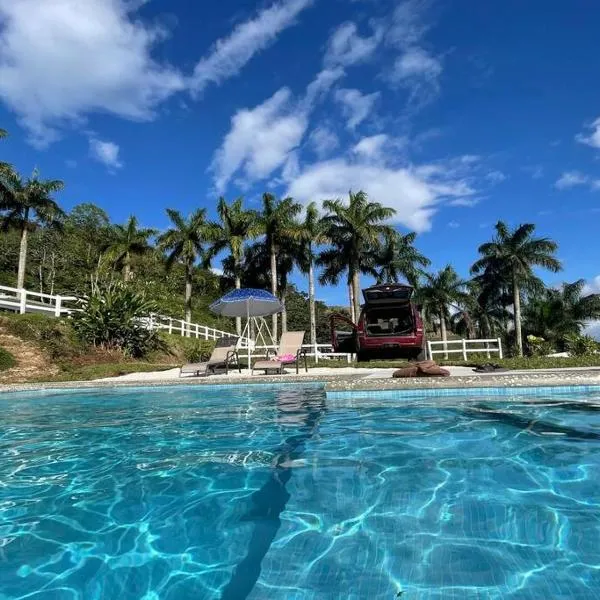 Casa Felipe, lake view-cottage, hotell i Nuevo Arenal