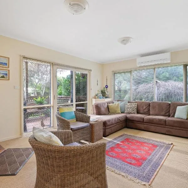 Trackside Family and Friends Escape on Phillip Island, Hotel in Wimbledon Heights