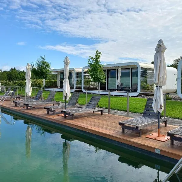 Glamping Maleric with Natural Pool, hotel v destinaci Dragatuš